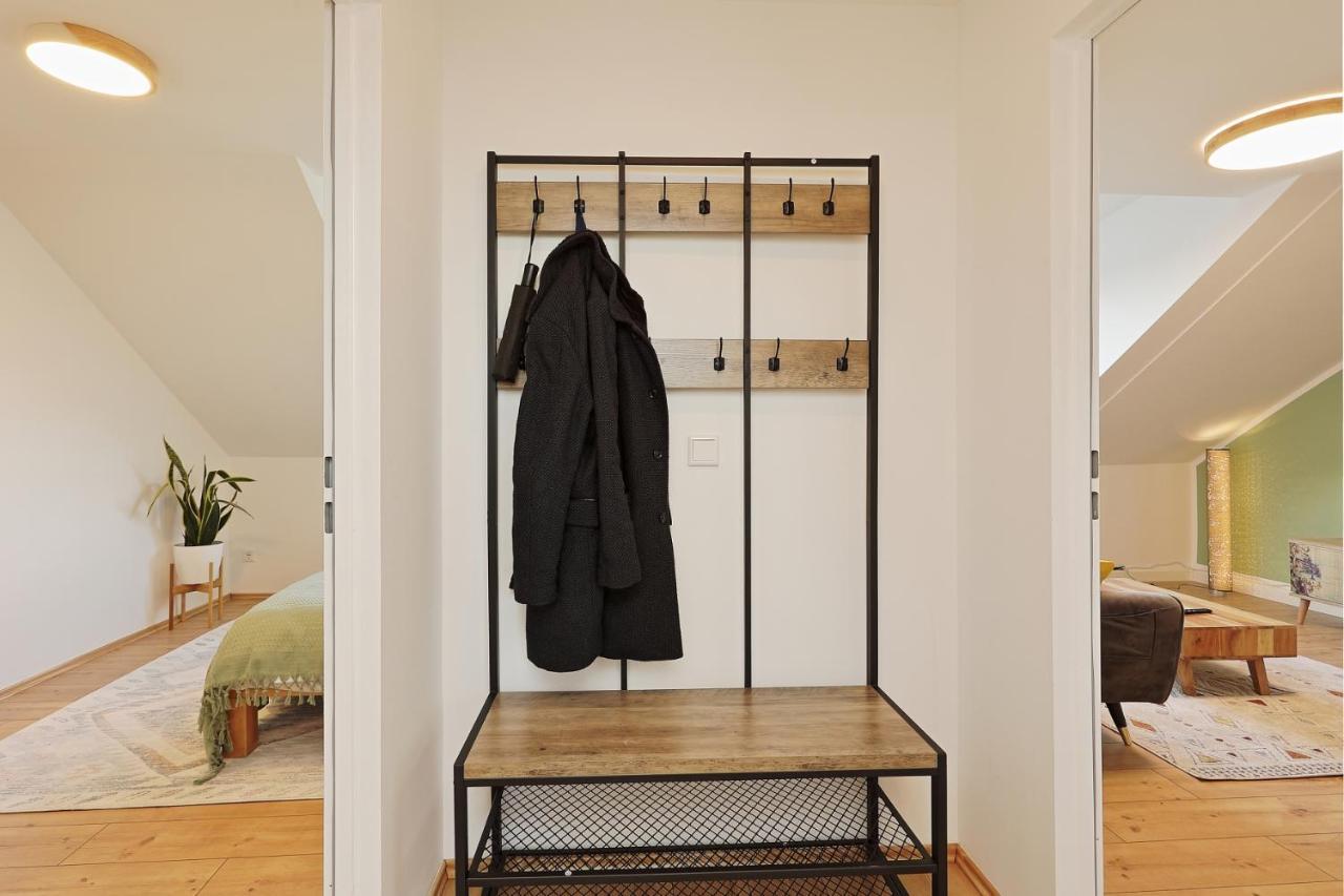 Stay&Dream - 75M² - Two Bedrooms - Kitchen - Netflix Essen Exterior photo